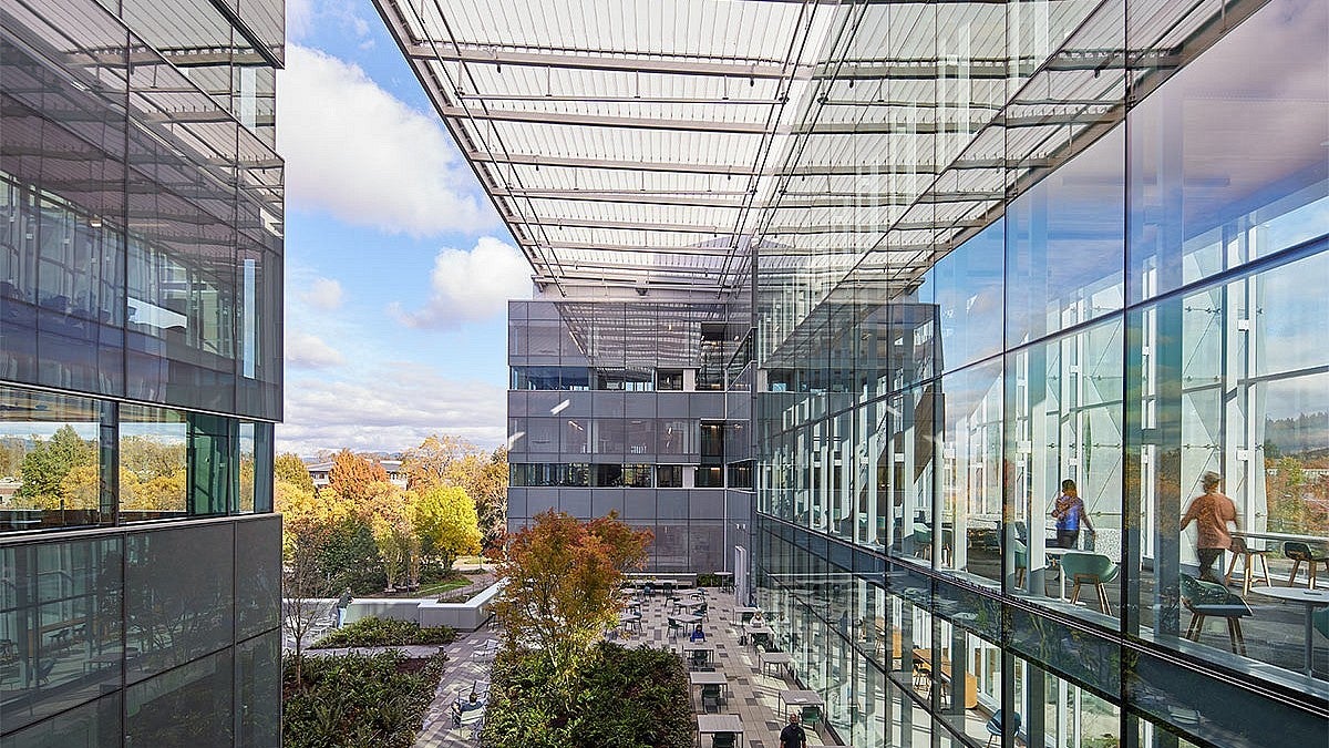 Photo of UO Knight Campus Terrace