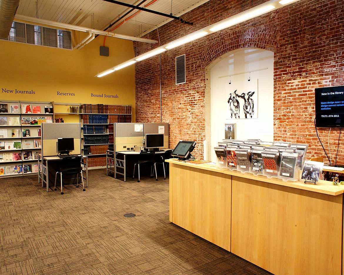 front desk of the Portland Library and Learning Commons