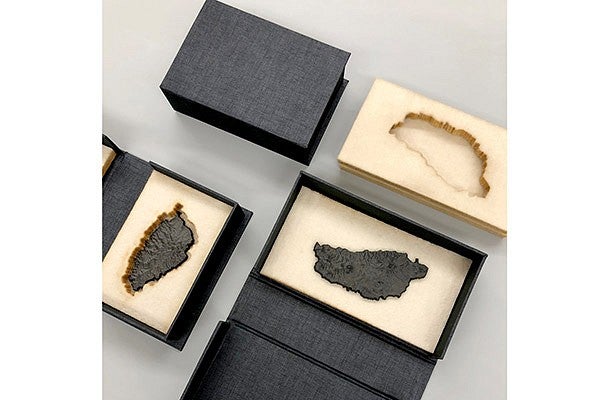 islands boxes by Colin Ives