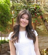 aria delamarter headshot