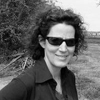 Carla Bengtson headshot